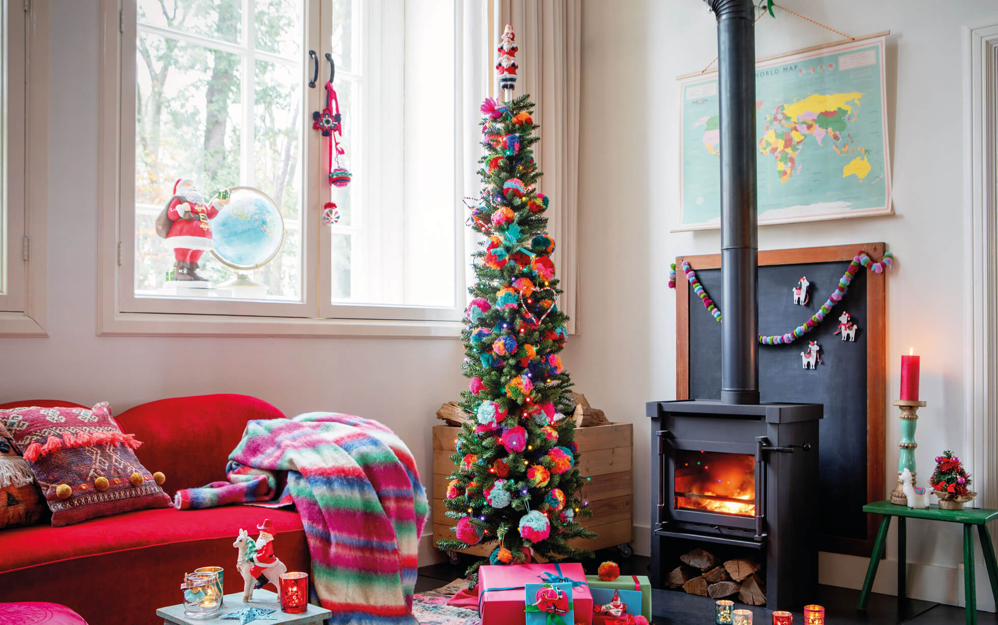 Árboles de Navidad para decorar el salón de casa o el jardín con