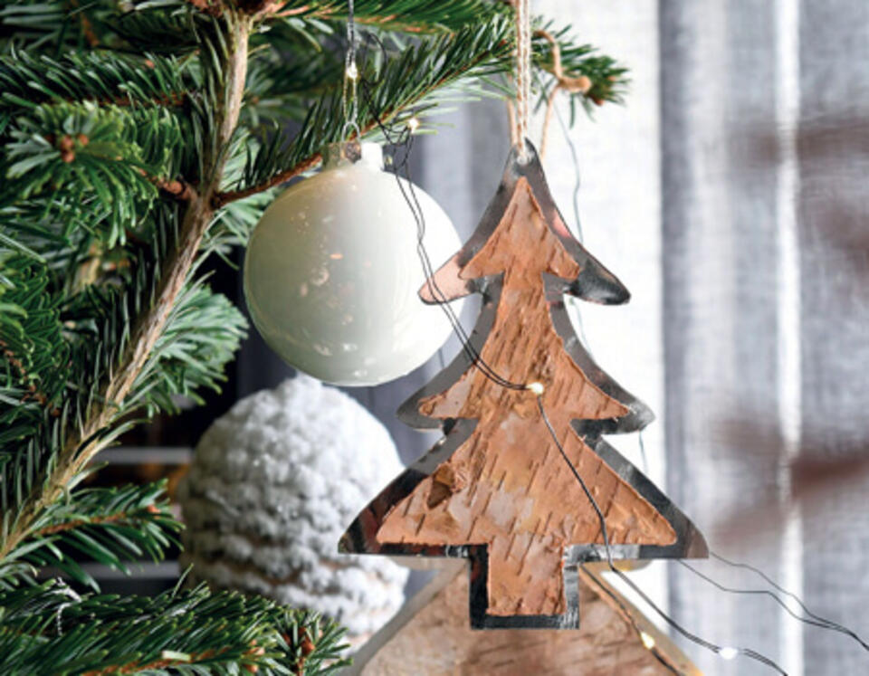 decoración árbol de madera
