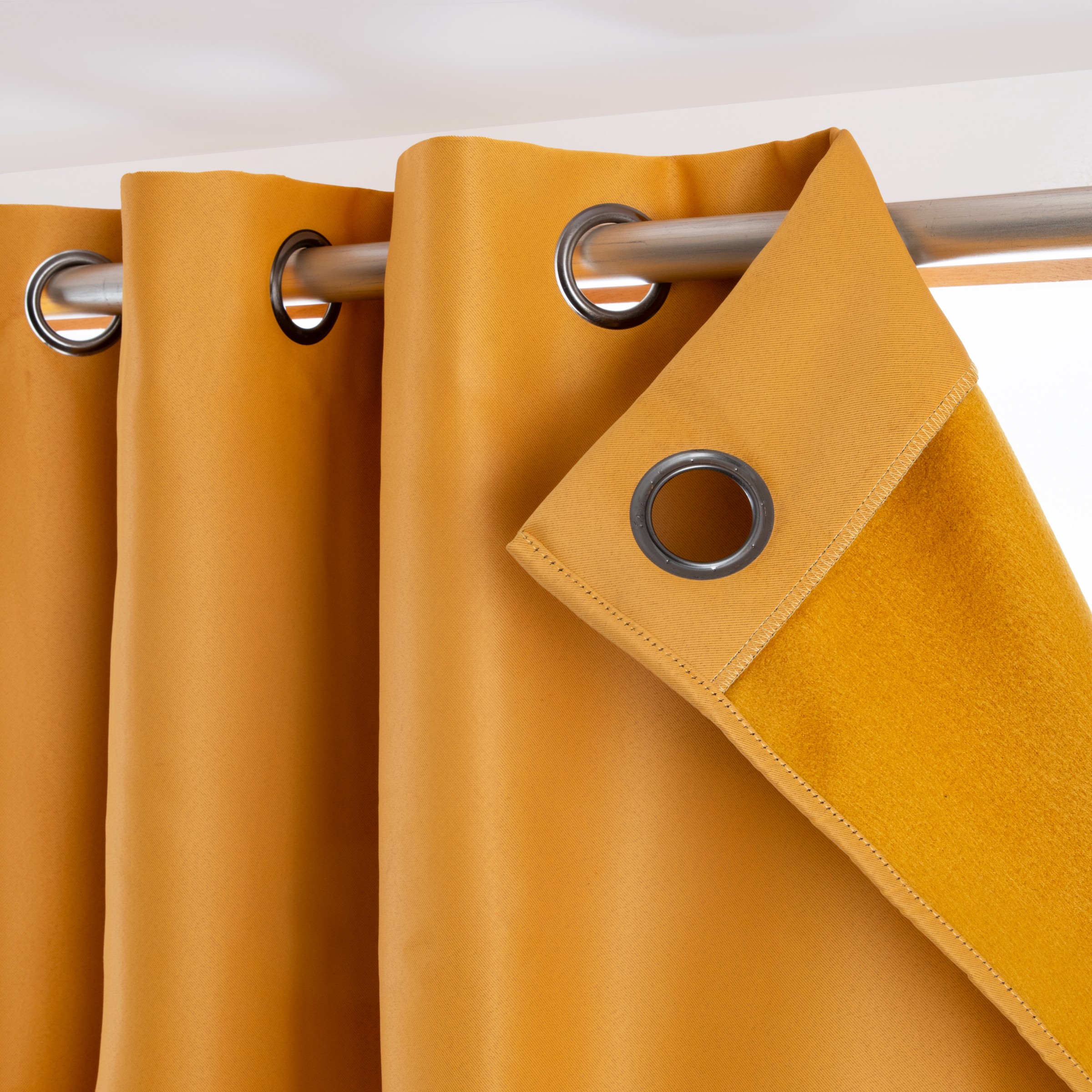 Cortina opaca térmica (140 x 240 cm) Calore Amarillo mostaza